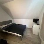 Upper-house Goldener Hirsch *
