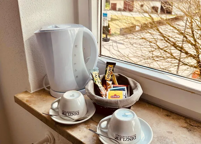 Upper-house Goldener Hirsch 호텔