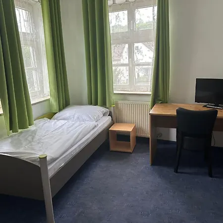 Upper-house Goldener Hirsch