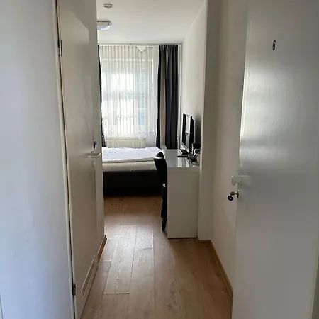 Upper-house Goldener Hirsch Hotel *
